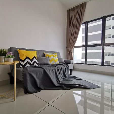 蕉赖1 Traders Garden 1Br Pool View With Hispeed Internet Netflix公寓 外观 照片